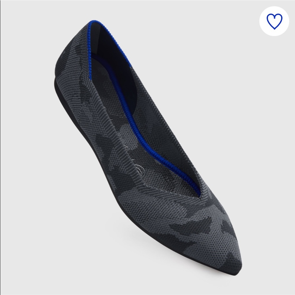 Grey camo point rothys like new